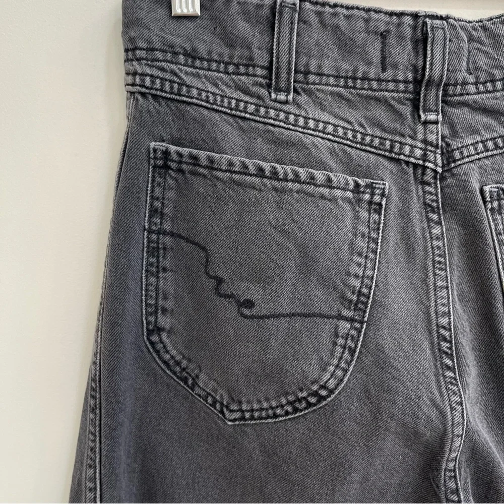 We the free Aster Straight Leg Jeans Barrel Leg in Asteroid Washed Black Size 30 - Picture 13 of 16